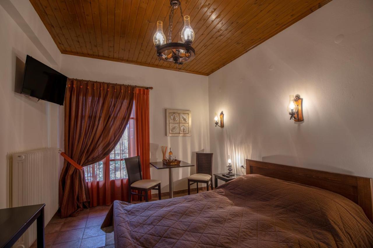 Guesthouse Alexandra Eptálofos Extérieur photo