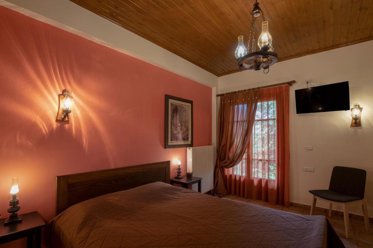 Guesthouse Alexandra Eptálofos Extérieur photo