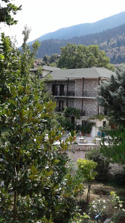 Guesthouse Alexandra Eptálofos Extérieur photo